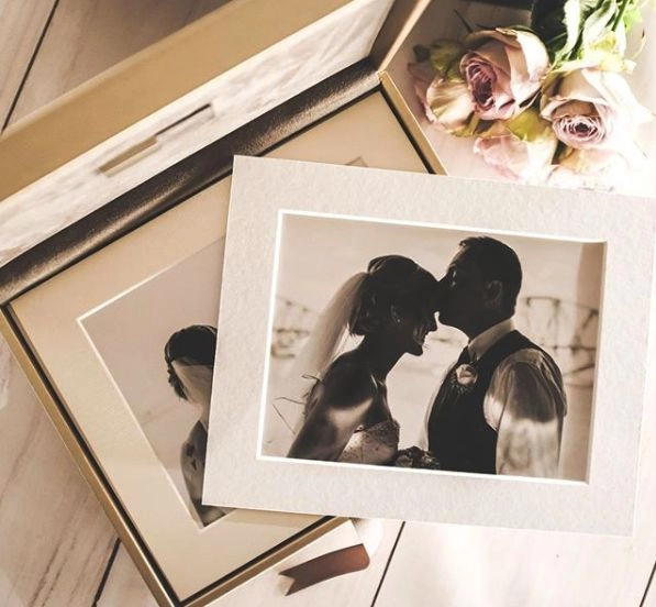 Caja Tipo Cofre — Caja de memoria en Cali